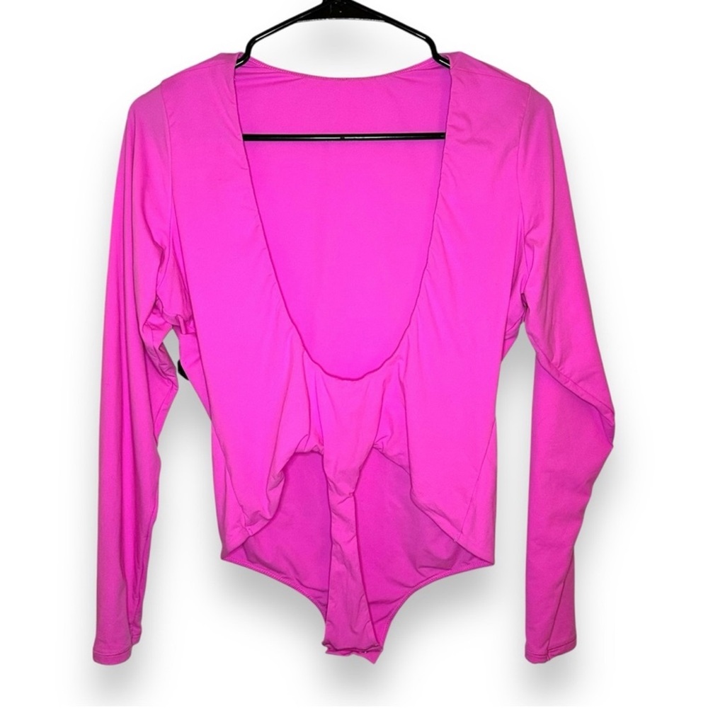 SKIMS Fits Everybody High low Neon Orchid Limited Long Sleeve Bodysuit NWT XS